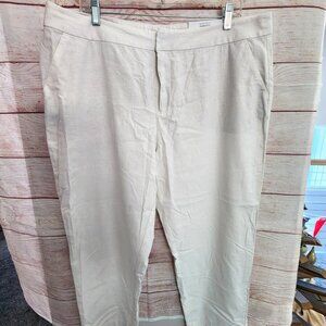 Style & Co White Crop Pants